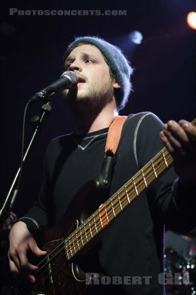 DR. DOG - 2006-02-13 - PARIS - Trabendo - 